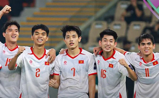 Live Chat Hỗ Trợ Trực Tuyến 32win11